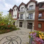 Pensión Karkonoskie Widoki - Jacuzzi Z Widokiem Na Sniezke - Pyszne Sniadania I Parking W Cenie - Z Balkonami Karpacz