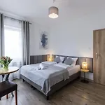 Pensión Karkonoskie Widoki - Jacuzzi Z Widokiem Na Sniezke - Pyszne Sniadania I Parking W Cenie - Z Balkonami Karpacz