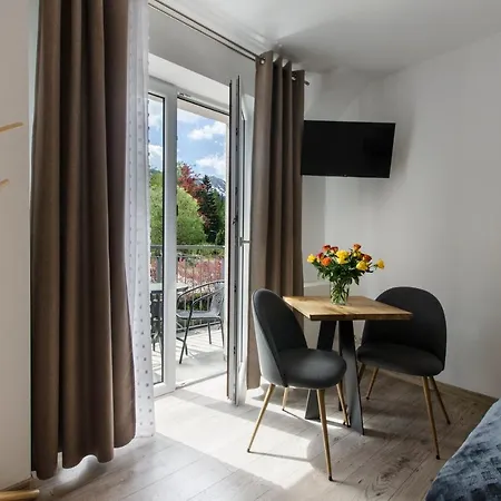 Karkonoskie Widoki Гостевой дом Карпач