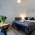 Karkonoskie Widoki - Jacuzzi Z Widokiem Na Sniezke - Pyszne Sniadania I Parking W Cenie - Z Balkonami 3* Karpacz