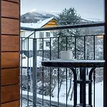 Karkonoskie Widoki - Jacuzzi Z Widokiem Na Sniezke - Pyszne Sniadania I Parking W Cenie - Z Balkonami Karpacz
